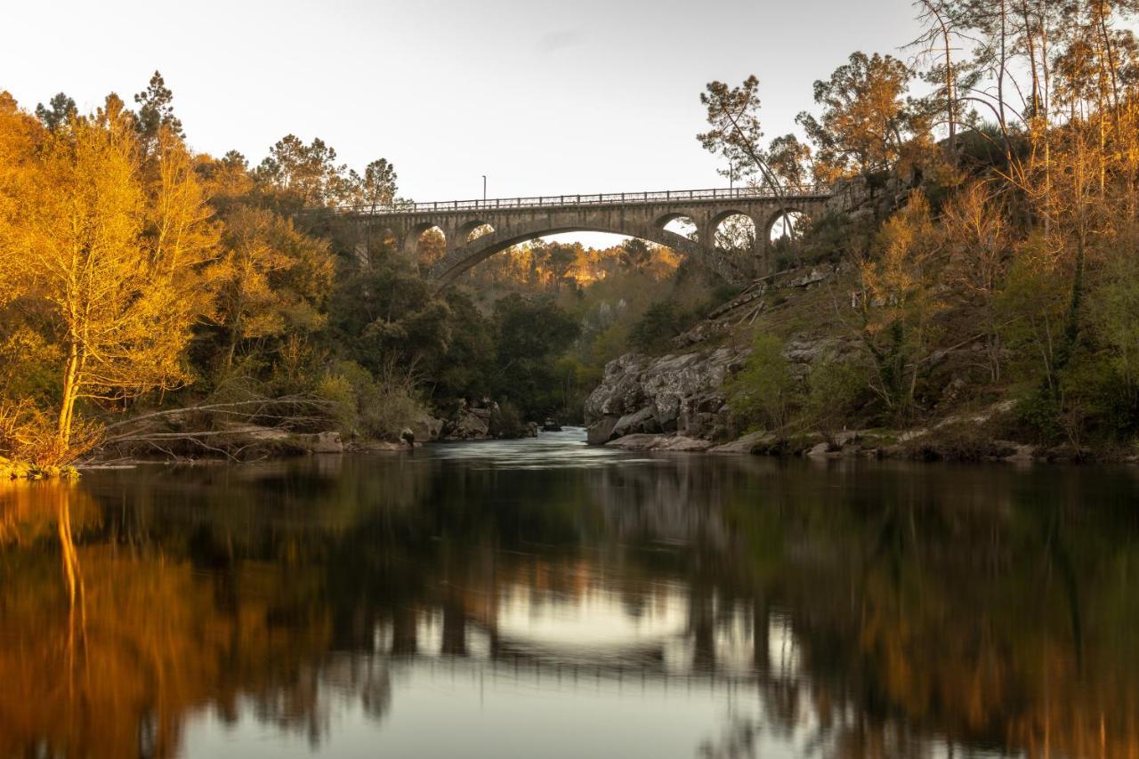 テルマス・デ・サン・ペードロ・ド・スルCasa Da Ponte Velhaアパートメント エクステリア 写真
